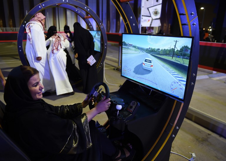 Women in Saudi Arabia officially drive for the the first time after lifting long-ban on female drivers. (Photo: AFP)